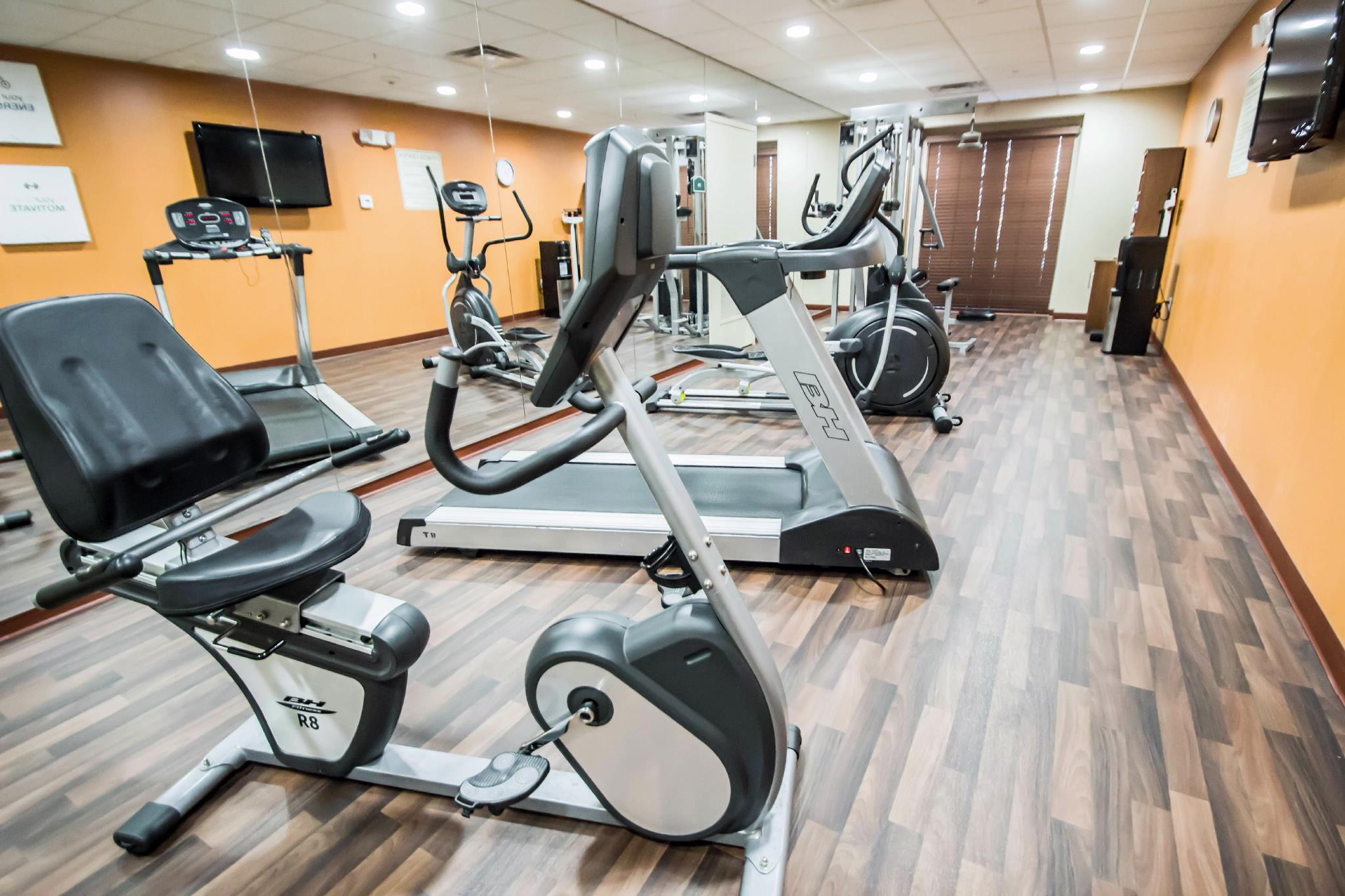 Comfort Suites Orlando Airport Екстериор снимка