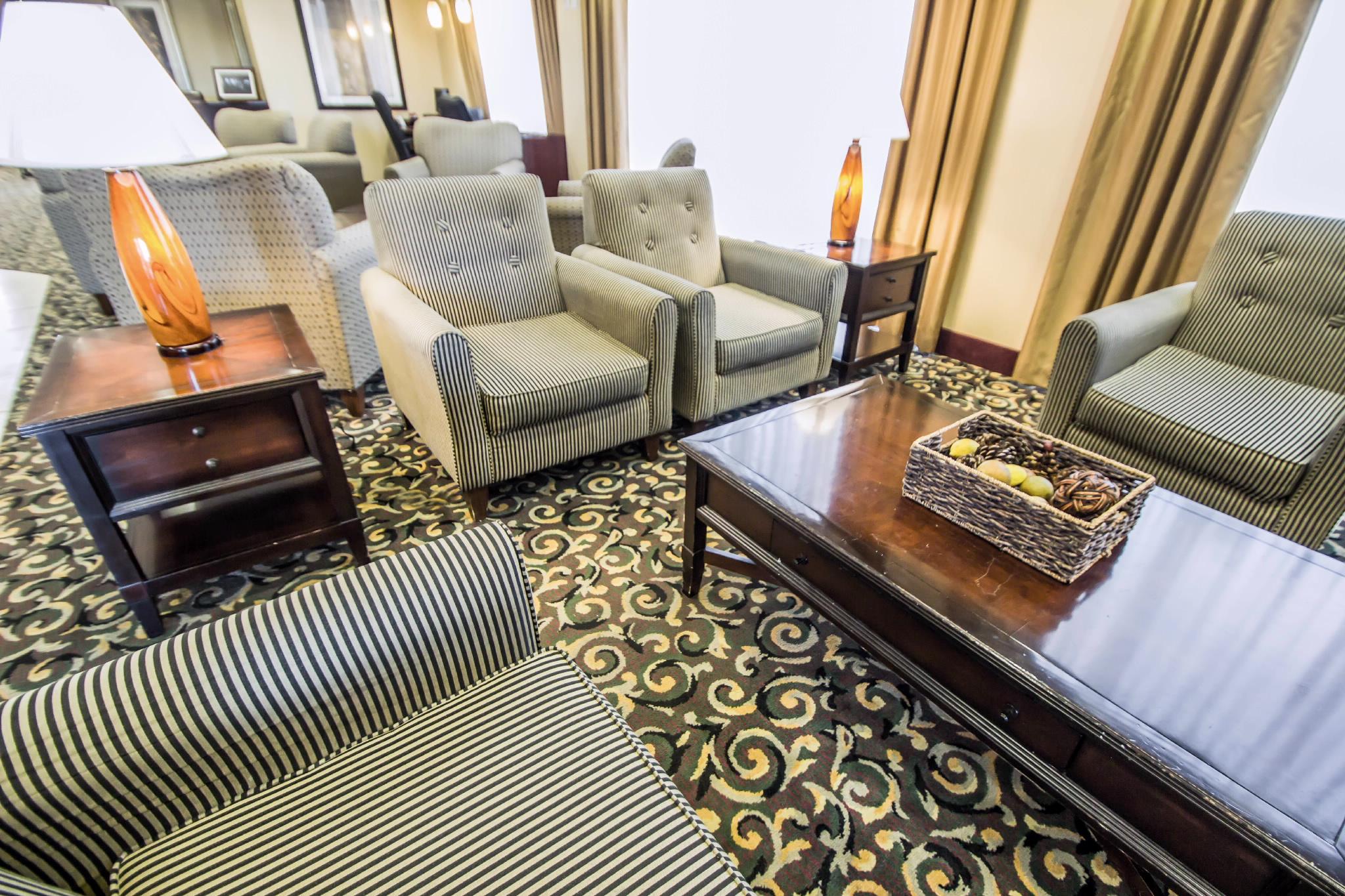 Comfort Suites Orlando Airport Екстериор снимка