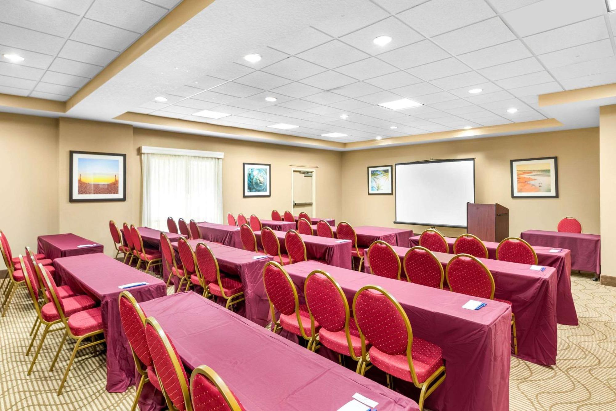 Comfort Suites Orlando Airport Екстериор снимка